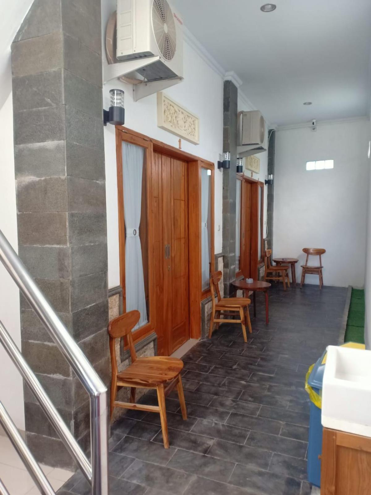 Hotel D'Transit Batununggul Exteriér fotografie